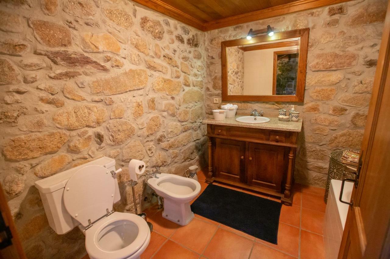 Hotel Casa Do Sobrado Vila Real Esterno foto
