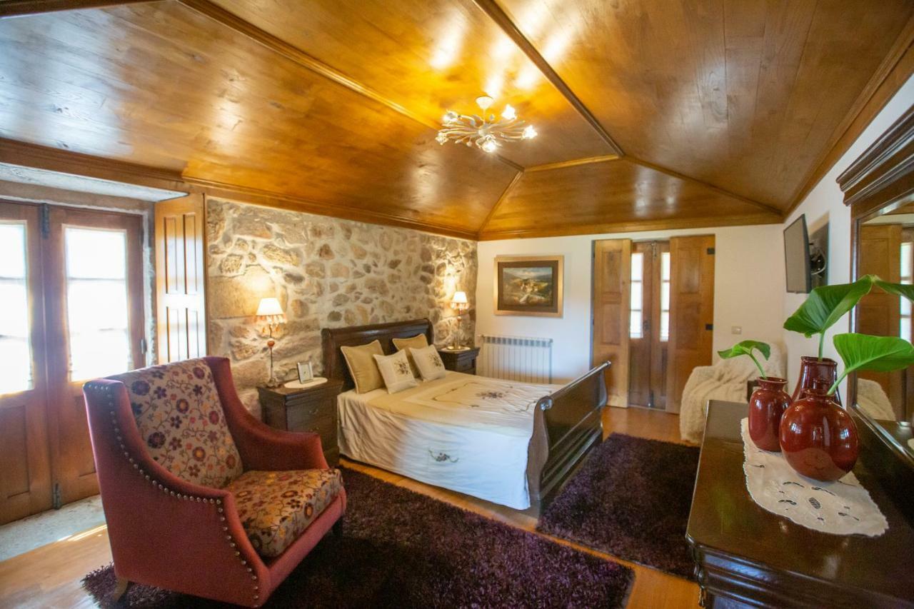 Hotel Casa Do Sobrado Vila Real Esterno foto